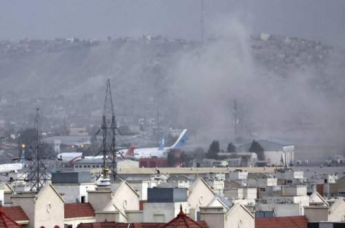 “Politico”: Kabil aeroportunda terror aktına görə məsuliyyət İŞİD-in üzərinə düşür