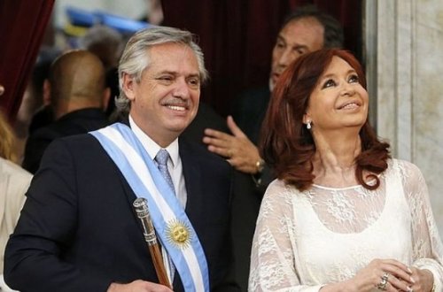 Прокуратура Аргентины обвинила президента страны в нарушении карантина