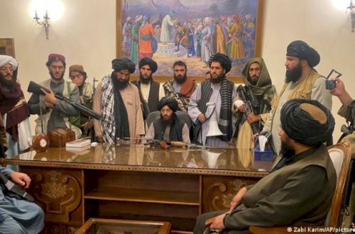 Əfqanıstandan 100 mindən çox insan təxliyə olunub