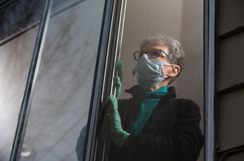 Rusiyada son sutkada koronavirusdan daha 797 nəfər ölüb