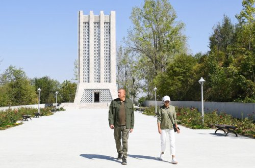 İlham Əliyev və Mehriban Əliyeva Şuşada Vaqif Poeziya Günlərinin açılışında - YENİLƏNİB + FOTO