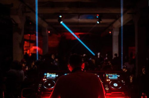 Охранник бакинского клуба до смерти избил клиента - ФОТО