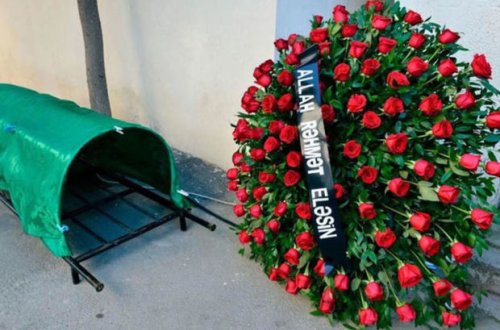 Gəncədə ibtidai sinif müəlliməsi koronavirusdan vəfat edib (ÖZƏL) 