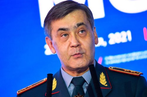 Qazaxıstan müdafiə naziri istefa verdi