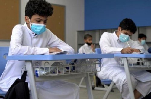 Bu ölkədə məktəblərdə telefon qadağan edildi