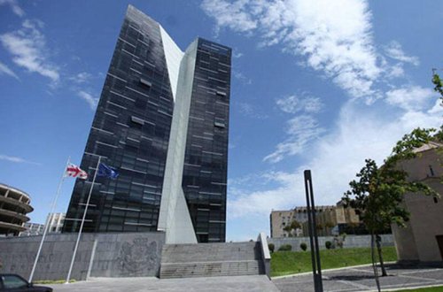 Gürcüstanda tam vaksinasiya olunanlar pulsuz xidmətlərdən yararlanacaq