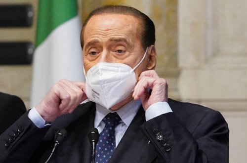 Berluskoni yenidən xəstəxanaya yerləşdirildi