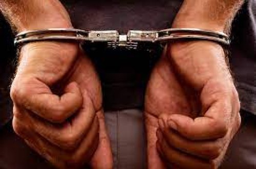 Sabirabad sakinindən odlu silah və narkotik götürülüb