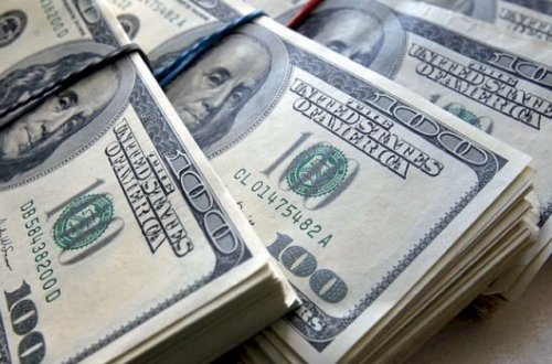 Bu necə olur? - Nazirin qovduğu vergi işçisi 15 milyonluq tender udub