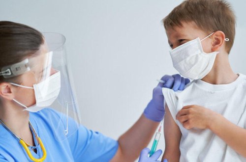 Türkiyədə 12 yaşdan yuxarı uşaqların peyvəndlənməsinə başlanıldı