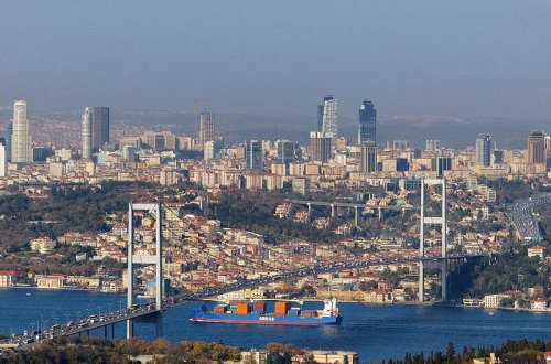 Türkiyədə məktəblərdə dərslərin keçirilmə qaydası müzakirə olunur