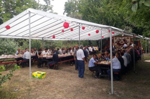 Qəbələdə fərdi evlərdə keçirilən toy mərasimlərində karantin qaydaları pozulub - FOTO