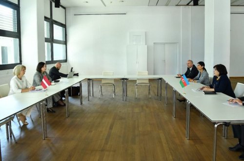 Milli Məclisin sədri ilə Latviya parlamentinin sədri arasında görüş olub