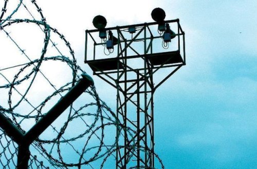 В Израиле шестеро палестинцев ложкой вырыли тоннель и сбежали из тюрьмы