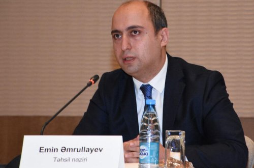 Nazir dərslərin gec başlanmasının səbəbini açıqladı