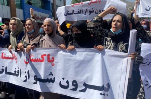 “Taliban” mitinqdə saxlanılan jurnalisti sərbəst buraxıb