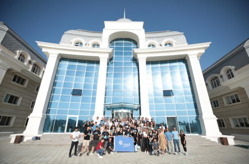 “Ölkə xaricində yaşayan və məzun olmuş azərbaycanlı gənclərin Şəbəkələşmə Forumu” öz işini yekunlaşdırıb