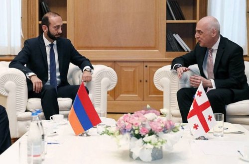Gürcüstan və Ermənistanın xarici işlər nazirləri bölgədəki kommunikasiyaların açılmasını müzakirə ediblər