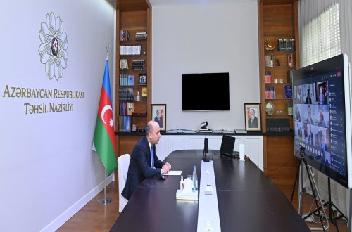 Təhsil naziri rektorlarla görüşüb