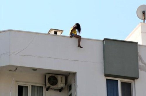 Sevgilisindən ayrılan gənc intiraha cəhd etdi - Anbaan VİDEO