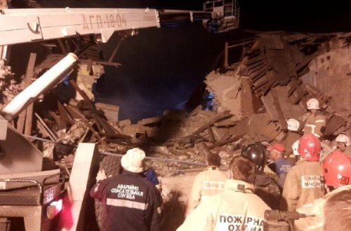 Rusiyada evdə partlayış - Ölənlər var + Fotolar