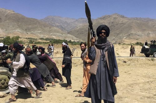 Əfqanıstanda yenidən “taliblər”lə müqavimətçilər arasında döyüşlər başlayıb