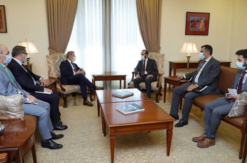 Ermənistan XİN rəhbəri fransalı həmsədrlə görüşdü