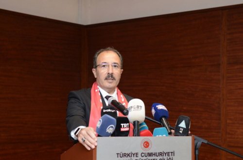 Cahit Bağçı: “Bu gün bütün cəbhələrdə şəhid düşən azərbaycanlıları, türkləri rəhmətlə yad edirik”