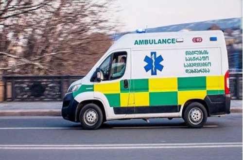 Gürcüstanda 22 yaşlı gənc silahlı insident zamanı 9 güllə yarası alıb