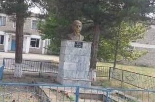 Beyləqanın Orta Əlinəzərli kənd məktəbinin ibtidai sinif müəlliminin diplomu saxtadır? - İDDİA