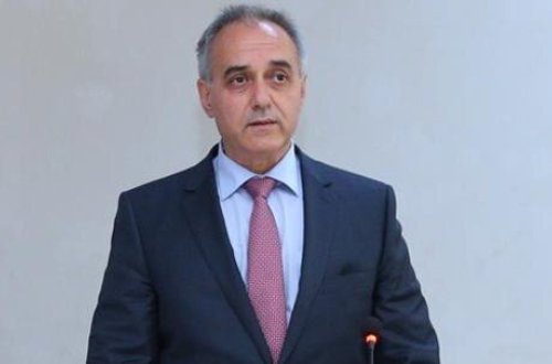 İcra başçısı müavinini işdən çıxardı - FOTO