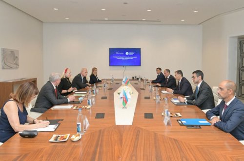 Rəşad Nəbiyev Beynəlxalq Astronavtika Federasiyasının nümayəndələri görüşüb - FOTO