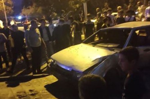 Mingəçevirdə idarəetmədən çıxan avtomobil aşıb - FOTO