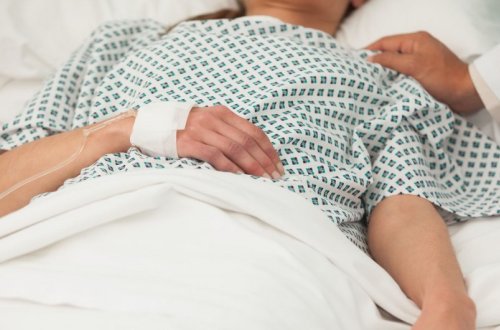 Tovuzda avtomobil 32 yaşlı qadını vurub