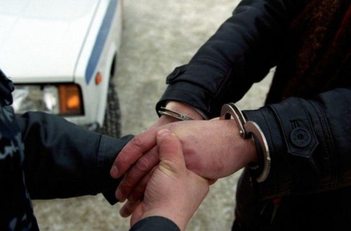 Narkotik vasitələrdən istifadə edən taksi sürücüsü saxlanılıb