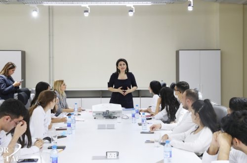 “MEDİA Könüllüləri” üçün növbəti peşəkar inkişaf təlimləri keçirilib