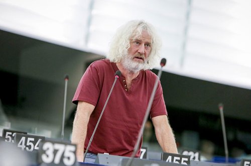 Avropa Parlamentinin deputatı bu ölkəni qlobal problem adlandırdı