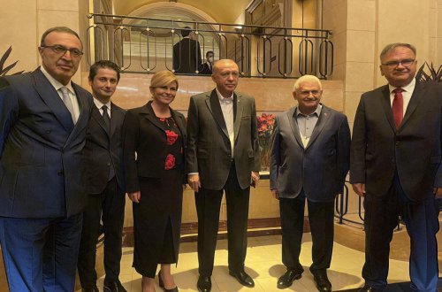 Nizami Gəncəvi Beynəlxalq Mərkəzinin üzvləri Ərdoğanla görüşüb