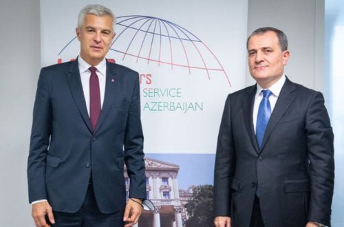Azərbaycanın XİN başçısı Nyu-Yorkda slovakiyalı həmkarı ilə görüşüb – FOTO