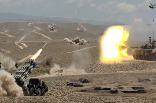 Gələn il ordunun müasir hərbi texnika və silah-sursatla təchizatı əsas xərc istiqamətlərindən biri olacaq