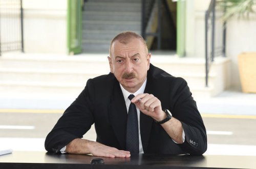 Prezident: “Azğınlaşmış, qudurmuş düşmən bizim qabağımızda diz çökdü” - VİDEO