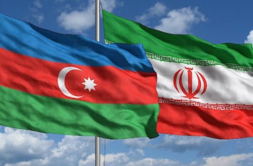 İran Azərbaycanla quru sərhədlərini açır
