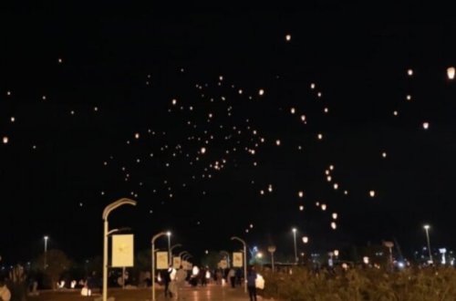 Bakıda səmaya 3 minədək işıq fənəri buraxıldı - VİDEO