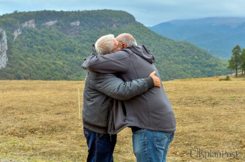 Ata və oğul 30 il sonra Cıdır düzündə - FOTO