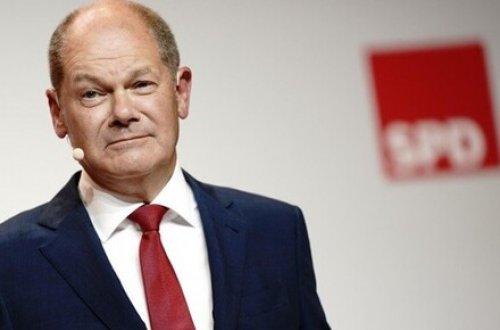 Канцлер Германии Меркель поздравила лидера СДПГ Шольца с победой на выборах в бундестаг