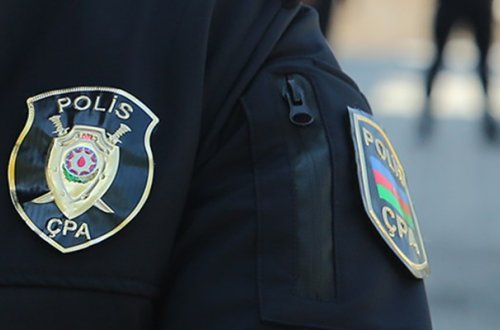 Əri döydüyü üçün polis şöbəsinə şikayətə gəlibmiş