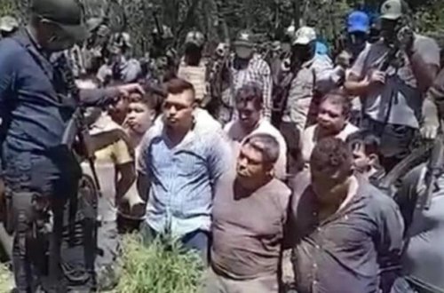 20 nəfər edam edildi, ölkə ayağa qalxdı - FOTO