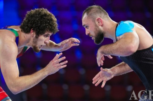 Güləşçimiz dünya çempionatında bürünc medal qazandı - Foto