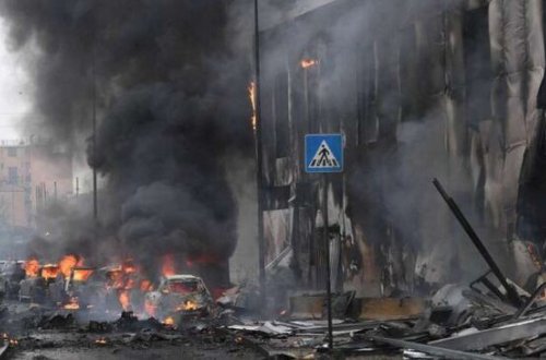 Tanınmış insanlar təyyarə qəzasında öldü - Çox sayda ölü var / VİDEO