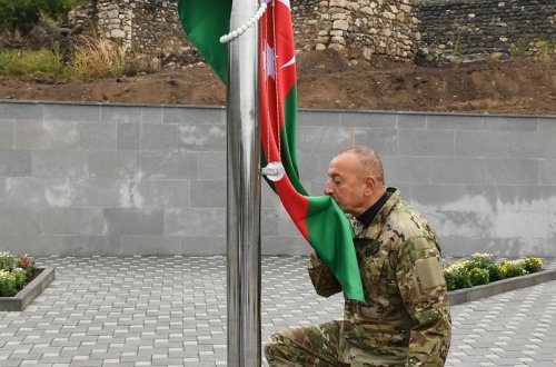 Dövlət başçısı: 